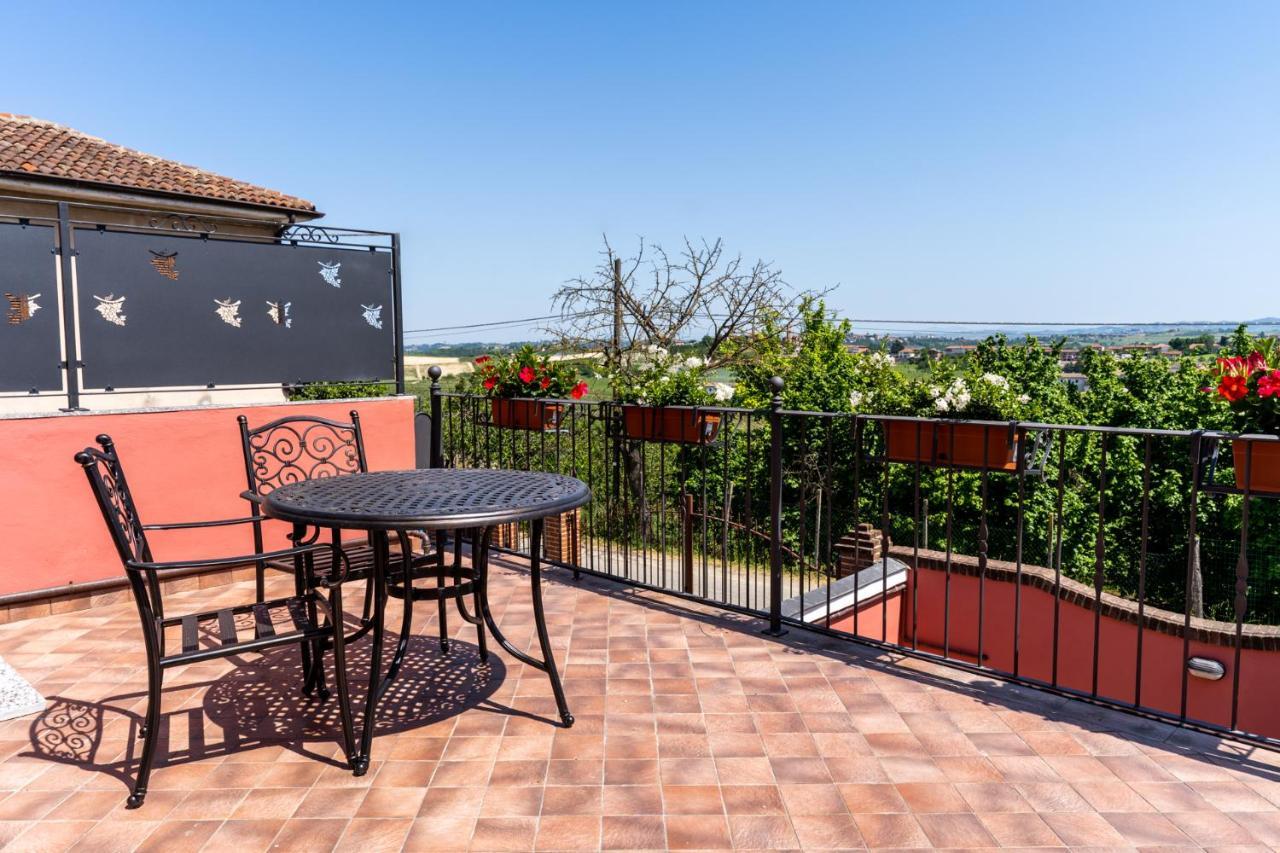 Agriturismo Tenuta La Meridiana Montegrosso d'Asti Eksteriør billede