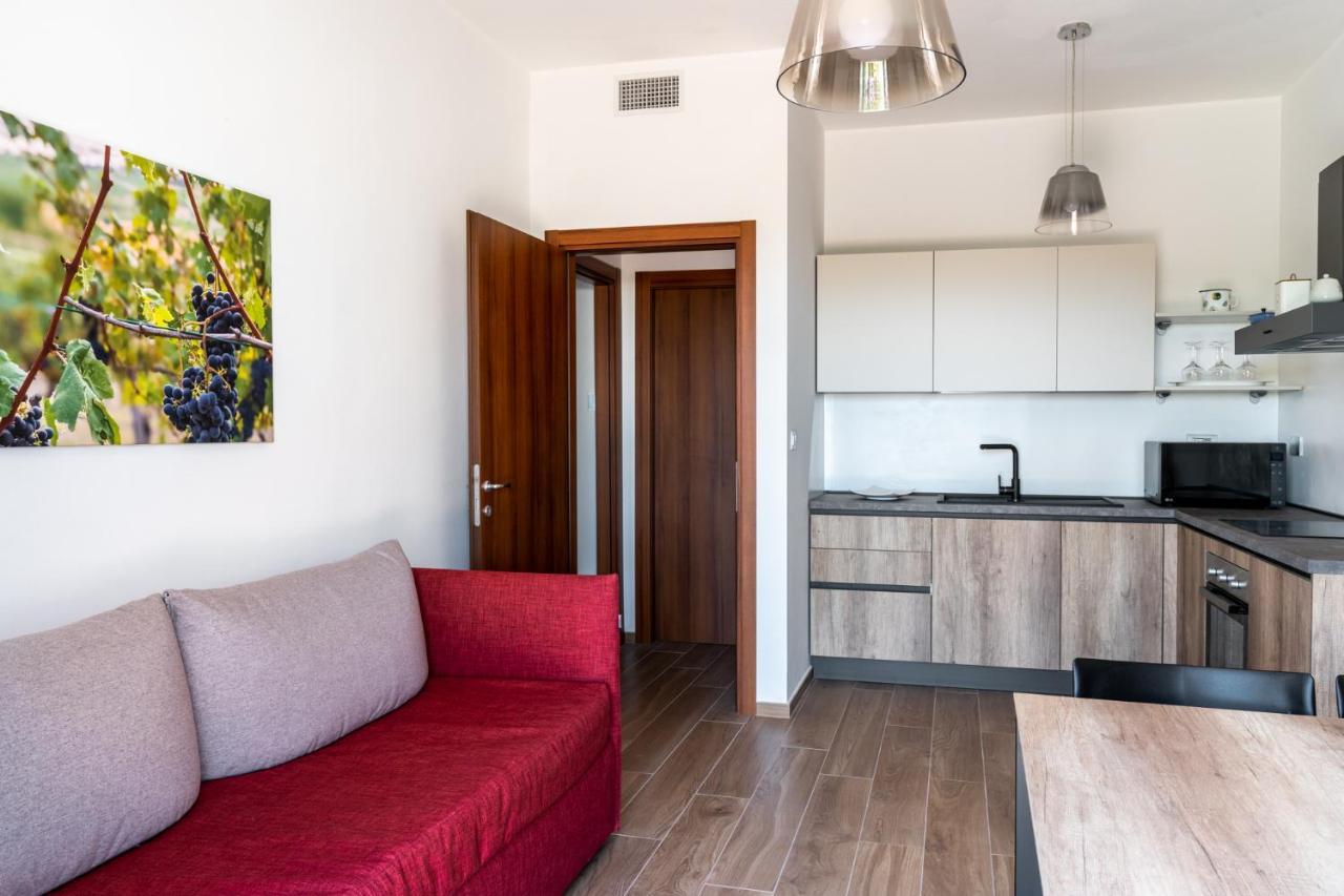 Agriturismo Tenuta La Meridiana Montegrosso d'Asti Eksteriør billede