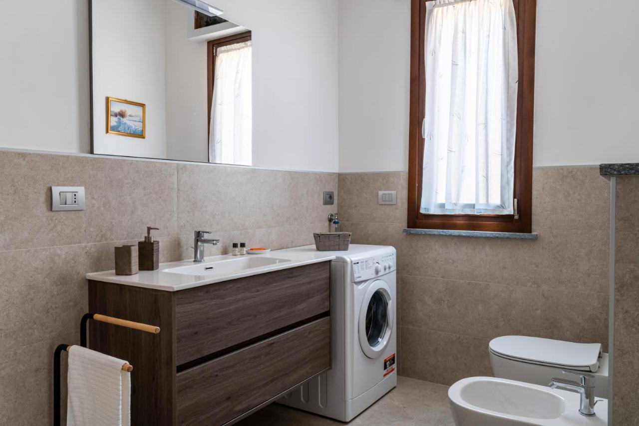 Agriturismo Tenuta La Meridiana Montegrosso d'Asti Eksteriør billede